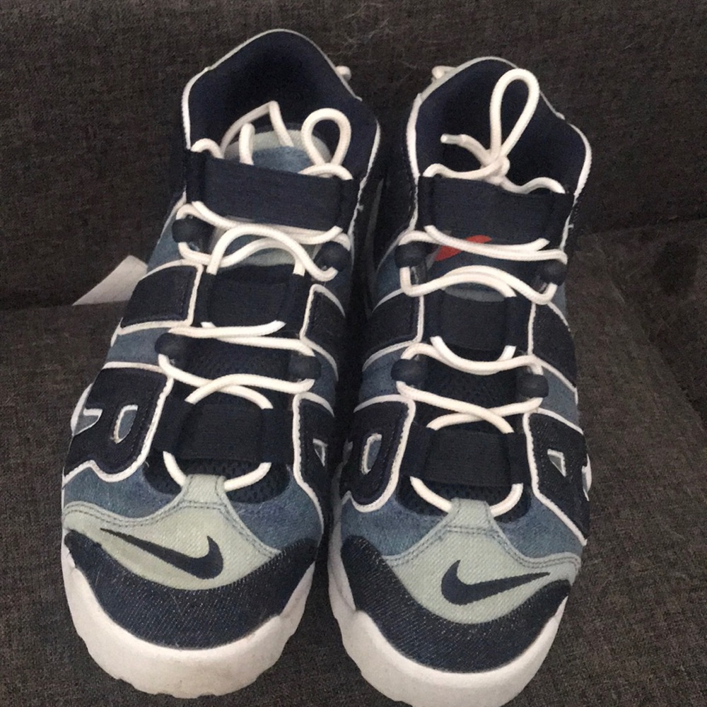Nike uptempos - Picture 4 of 4
